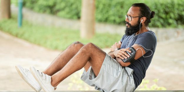 crunch 10 Ways to Exercise Without Exercise Equipment | Crunches | Be Activ & Get Rewarded | Your Digital Health Partner
