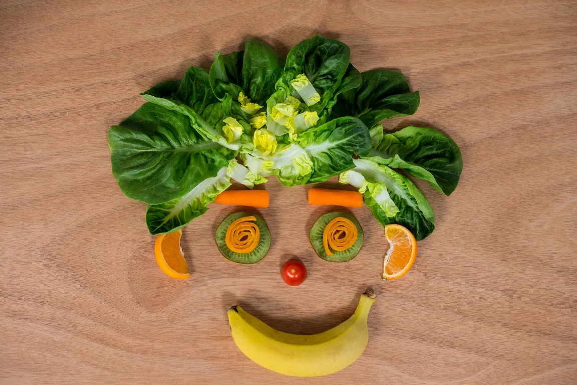Smiley face made of fruits and vegetables smiley face made of fruits and vegetables | BookDoc