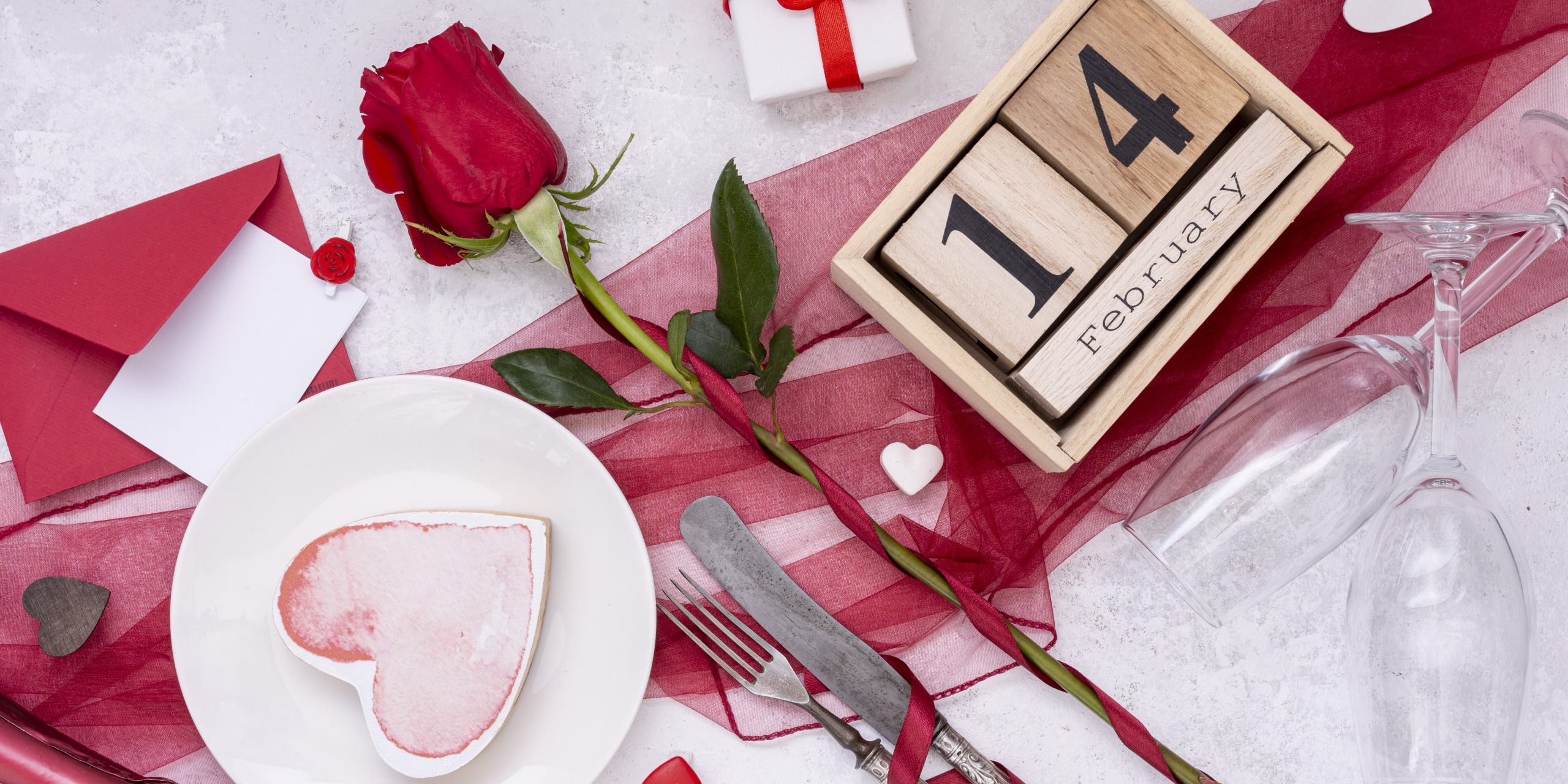 Featured images for Baked Apple Roses For Your Valentine Post | BookDoc