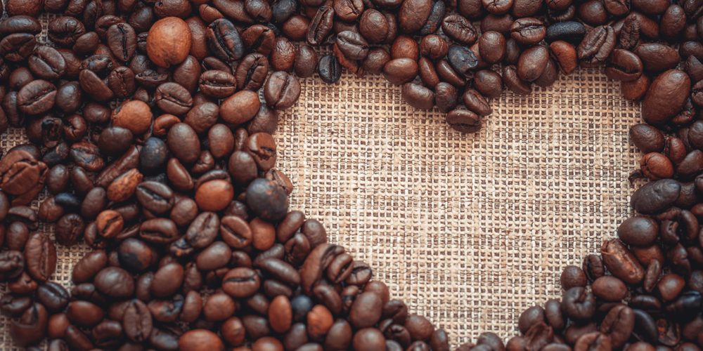 Heart,In,Coffee,Beans